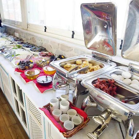 نوي افيندي - سبيشال كاتيغوري