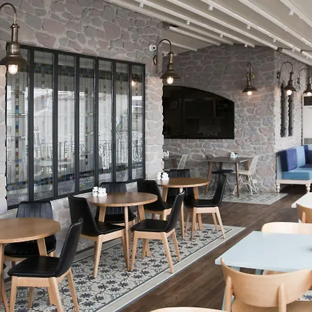 Nowy Efendi - Special Category Hotel