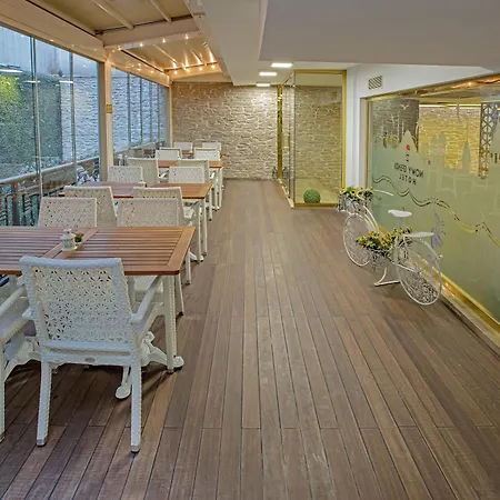 Nowy Efendi - Special Category 4* Istanbulská provincie