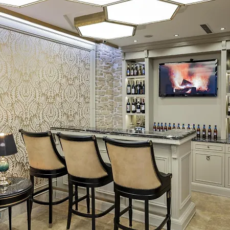 Nowy Efendi - Special Category Otel