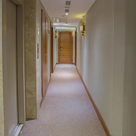 Nowy Efendi - Special Category Hotell Istanbul